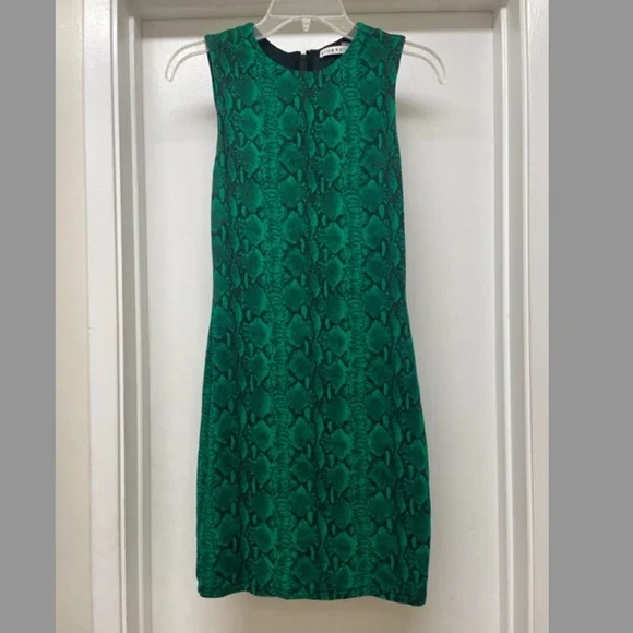 Alice + Olivia Delora Dress Green Snake Print EUC - Picture 3 of 8